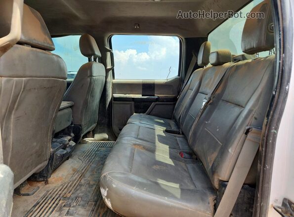 1FT7W2B6XHEE55673 2017 FORD F250 Белый Вид задних сидений