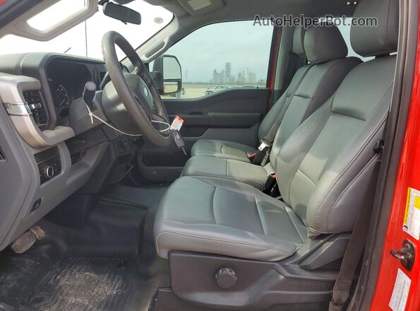1FT7W2BA8REE97698 2024 FORD F250 Red Widok wnętrza z przodu