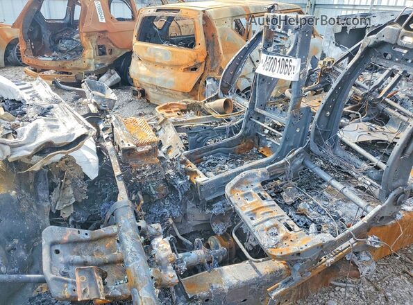 1FT7W2BAXSEE08266 2025 FORD F250 Пожар Вид салона спереди