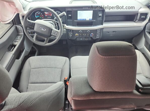 1FT7W2BAXTED01784 2026 FORD F250 Red Вид панелі приладів