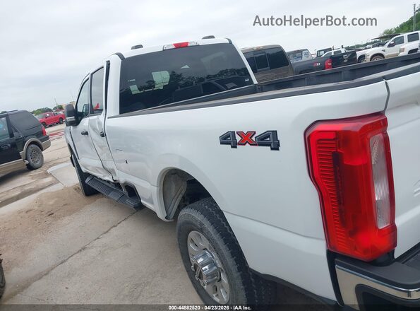 1FT7W2BN1PEC58705 2023 FORD F-250 Белый Панорамный вид салона 360°