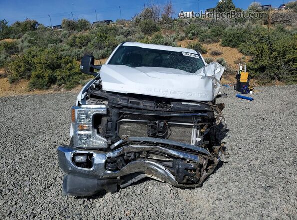1FT7W2BT1NEF14739 2022 FORD F250 White Widok z przodu