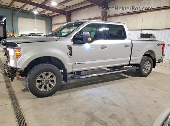 1FT7W2BT4JEC05633 2018 FORD F250 Серебряный Передняя левая четверть