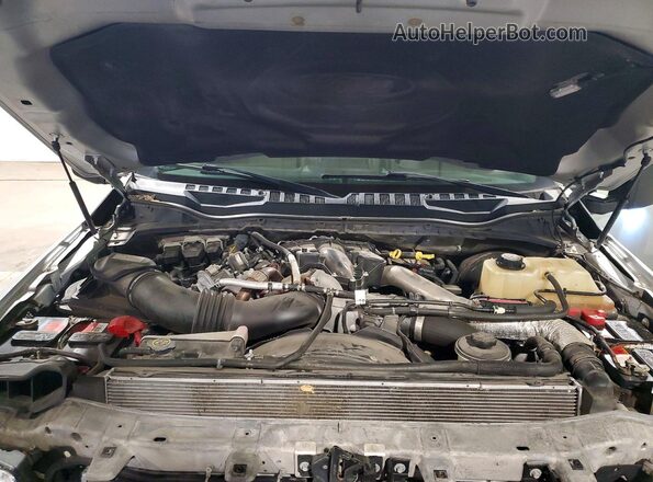 1FT7W2BT4JEC05633 2018 FORD F250 Серебряный Вид задней части салона