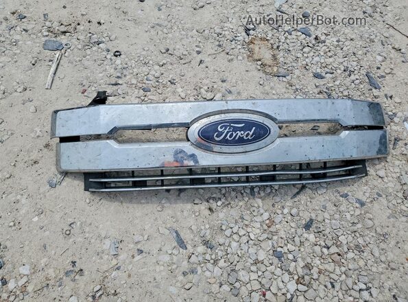 1FT7W2BT4JEC06264 2018 FORD F250 Red Вид підкапотного простору