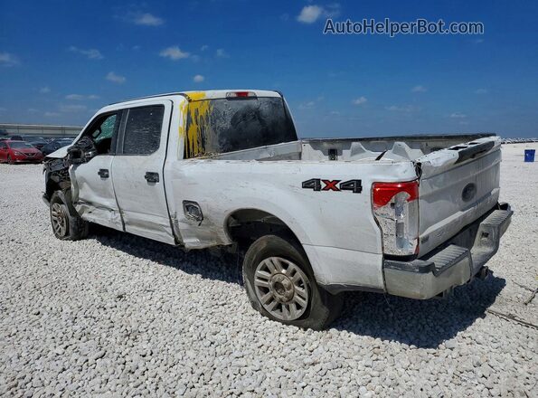 1FT7W2BT7HED68982 2017 FORD F250 White Trasero izquierdo
