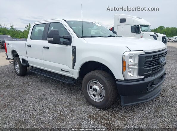 1FT7W2BT7TEC72066 2026 FORD F-250 Белый Передняя правая четверть