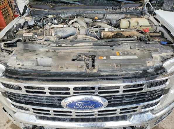 1FT7W2BT8PED58699 2023 FORD F250 Белый Вид задней части салона