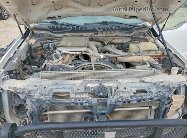1FT7W2BT9NEC47480 2022 FORD F250 White Widok wnętrza z tyłu
