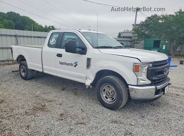 1FT7X2A66MEC29560 2021 FORD F-250 Белый Передняя правая четверть