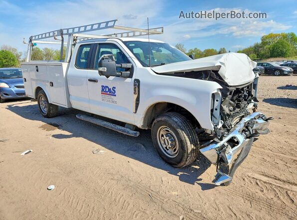 1FT7X2AA0PED46544 2023 FORD F250 Белый Передняя правая четверть