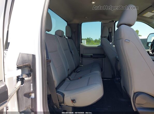 1FT7X2B61LEE63764 2020 FORD F-250 Белый Вид наклейки с VIN-кодом