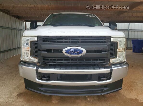 1FT7X2B64HEE84390 2017 FORD F250 White Вид спереду