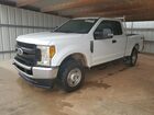 2017 Ford F250 Super Duty White vin: 1FT7X2B64HEE84390 Damage: Left Front Fender, Heavy Scratch, 2 To 3 Inches 2017 Ford F250 Super Duty White vin: 1FT7X2B64HEE84390 Damage: Left Front Fender, Heavy Scratch, 2 To 3 Inches