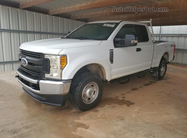 1FT7X2B64HEE84390 2017 FORD F250 White 