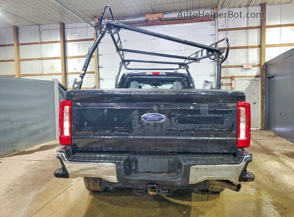 1FT7X2BA6SED43378 2025 FORD F250 Black Widok z tyłu