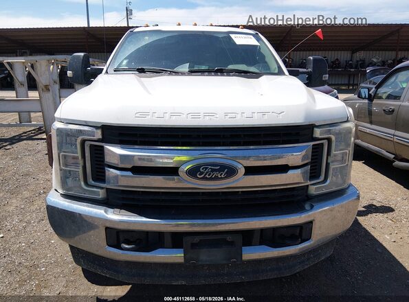 1FT7X2BT3HED94055 2017 FORD F-250 Белый Вид щитка приборов