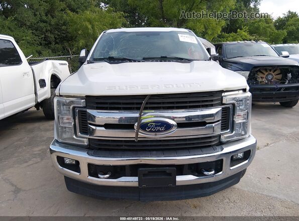 1FT7X2BT8KEC74596 2019 FORD F-250 White Vista del salpicadero