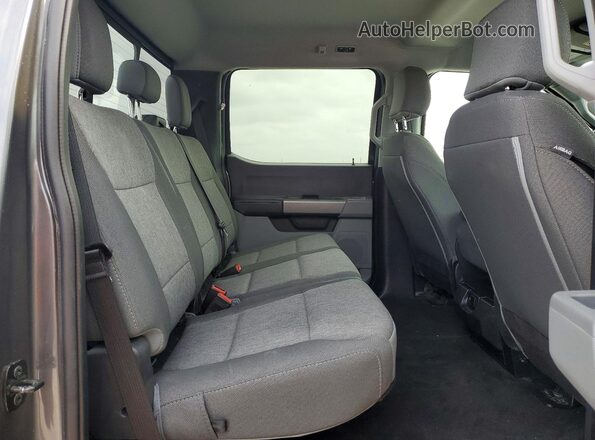1FT8W2BA1SED66509 2025 FORD F250 Gray Widok tylnych siedzeń