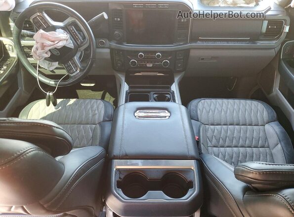 1FT8W2BM5REE36629 2024 FORD F250 Серебряный Вид панели приборов