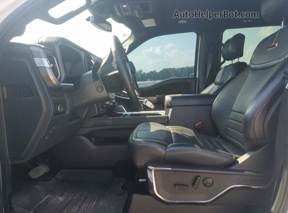 1FT8W2BM7RED24687 2024 FORD F250 White Front interior view