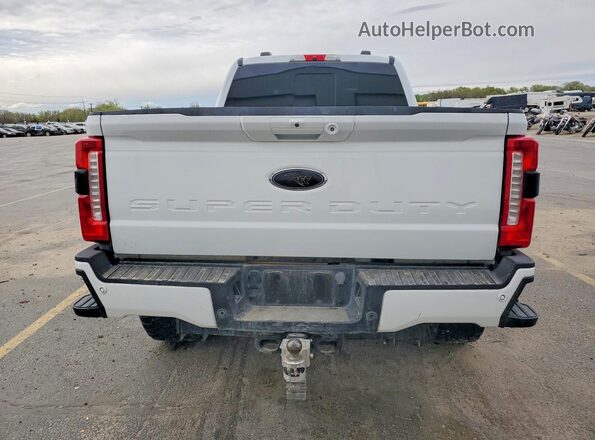 1FT8W2BM9REC76335 2024 FORD F250 Белый Вид сзади