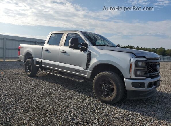 1FT8W2BT5REC45199 2024 FORD F250 Серебряный Передняя правая четверть