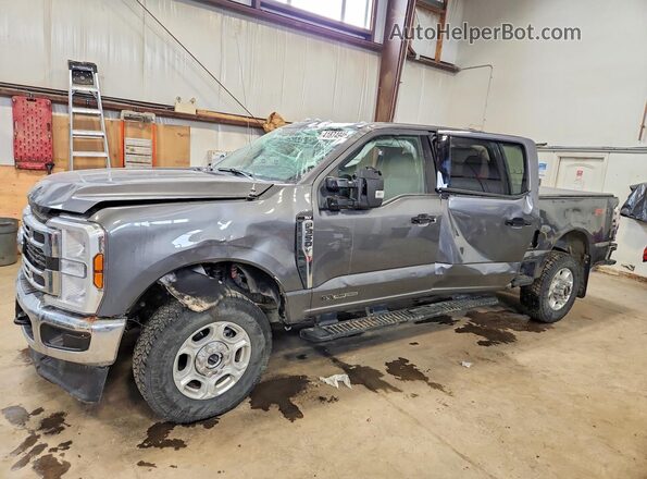 1FT8W3BTXSEC13232 2025 FORD F350 Серый Передняя левая четверть