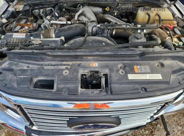 1FT8W3DT3LEE68304 2020 FORD F350 White Widok wnętrza z tyłu