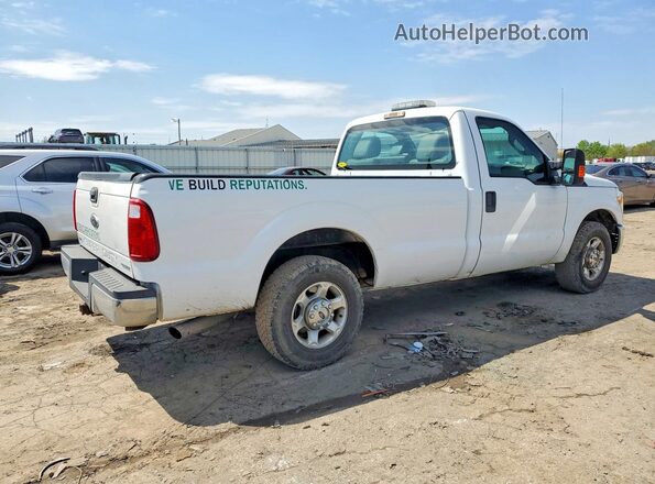 1FTBF2A69GED09808 2016 FORD F250 White Tył prawy