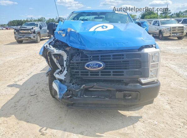 1FTBF2AA3REF37536 2024 FORD F250 Blue Widok z przodu