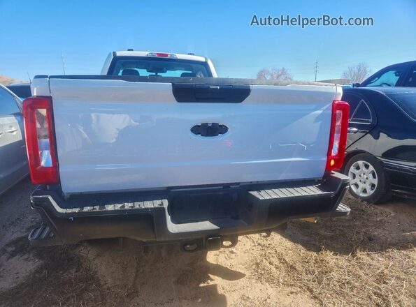 1FTBF2AA9RED60510 2024 FORD F250 Белый Вид сзади