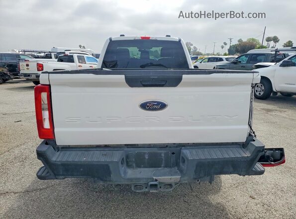 1FTBF2AAXRED09677 2024 FORD F250 Белый Вид сзади