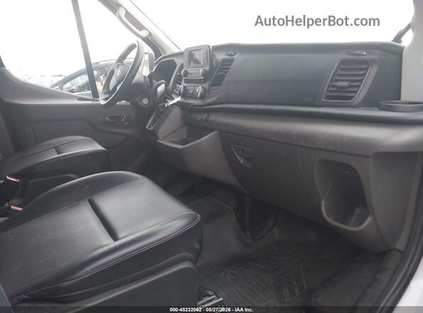 1FTBR2X86RKA73686 2024 FORD TRANSIT-250 White Vista interior delantera
