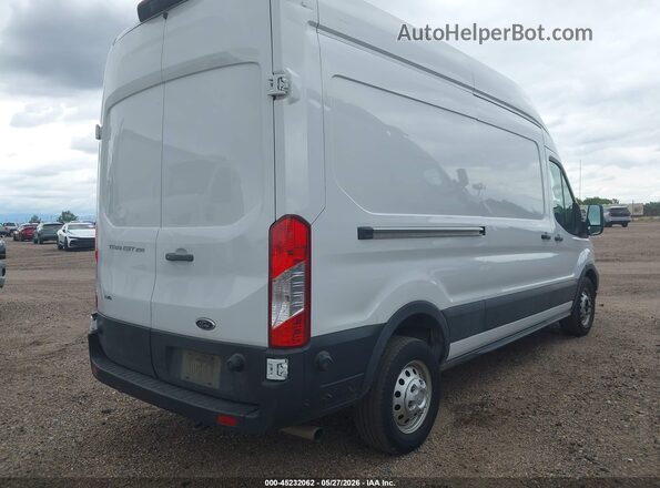 1FTBR2X86RKA73686 2024 FORD TRANSIT-250 White Trasero derecho
