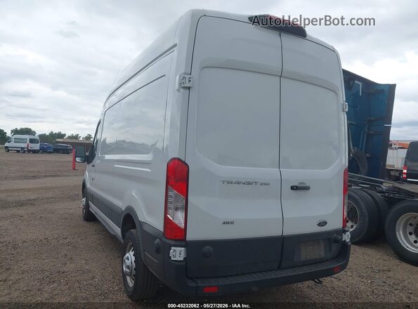 1FTBR2X86RKA73686 2024 FORD TRANSIT-250 White Trasero izquierdo