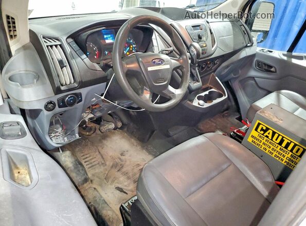 1FTBW2CM2JKB30983 2018 FORD TRANSIT Белый Вид панели приборов