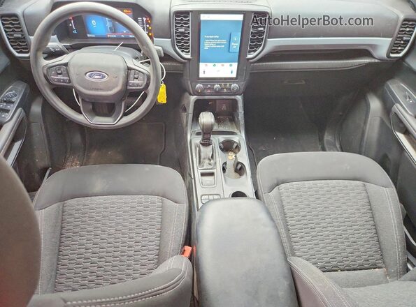 1FTER4BHXRLE55018 2024 FORD RANGER Белый Вид панели приборов