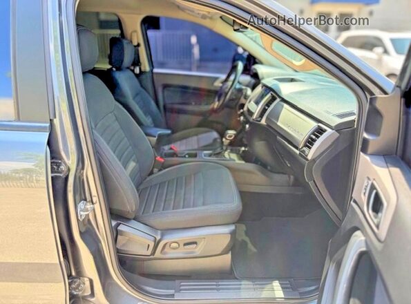 1FTER4FH3PLE15046 2023 FORD RANGER Gray Widok wnętrza z przodu