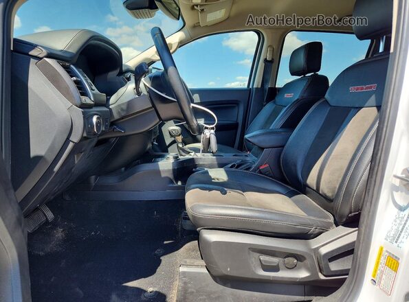 1FTER4FH8PLE05483 2023 FORD RANGER Белый Вид салона спереди