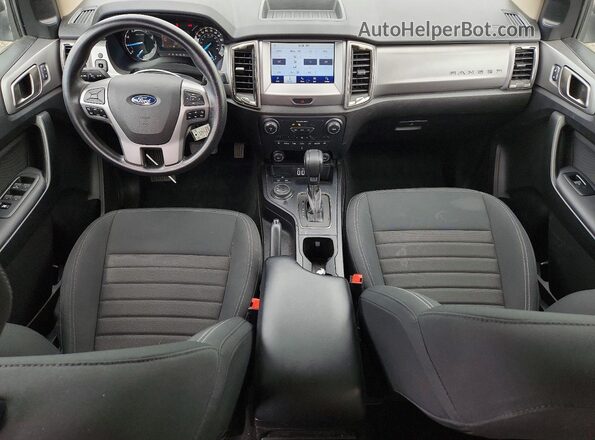 1FTER4FHXMLD43368 2021 FORD RANGER Серебряный Вид панели приборов