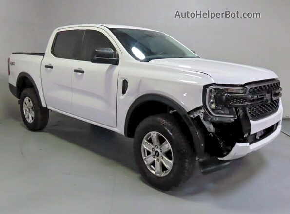 1FTER4PH9RLE64351 2024 FORD RANGER Белый Передняя левая четверть