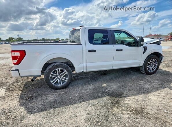 1FTEW1C53NFC38141 2022 FORD F150 White Trasero derecho