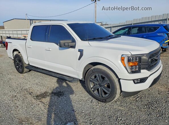 1FTEW1C5XPFC48345 2023 FORD F150 White Delantero derecho