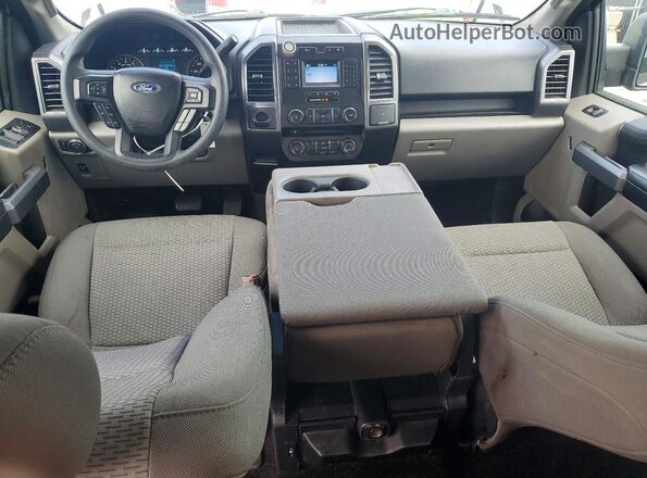 1FTEW1CB8JKD00592 2018 FORD F150 Silver Dashboard view