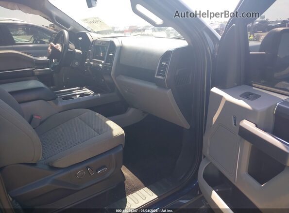1FTEW1CF3HFB98351 2017 FORD F150 Dark Blue Вид салона спереди