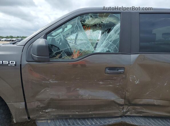 1FTEW1CP4JKF35311 2018 FORD F150 Серый Вид салона спереди
