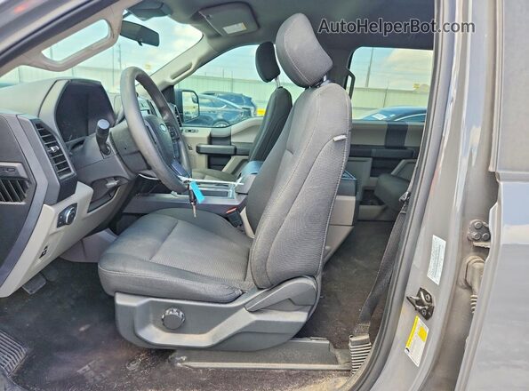 1FTEW1CP6LFC04435 2020 FORD F150 Серый Вид салона спереди