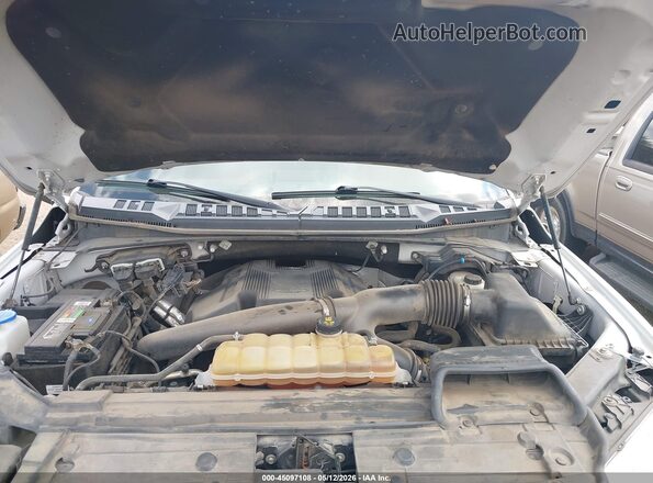 1FTEW1E43KFC76775 2019 FORD F150 White Vista trasera