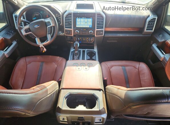 1FTEW1E52JFC28028 2018 FORD F150 Two Tone Vista del salpicadero